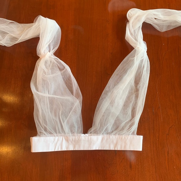 PrettyLittleThing Other - Pretty little thing bralette